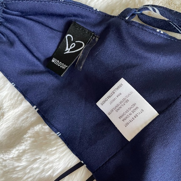 Windsor Navy Striped Cross back Crop Top - Picture 3 of 3